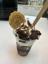 The Gate Lodge Coffee Shop and Glenealy Ice Cream Parlour