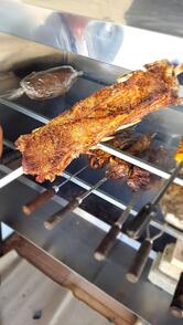 Formigas Assadão e Hambúrgueria