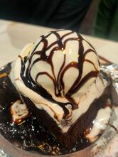 G-Fresh Ice Cream Cafe