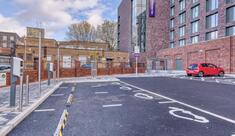 Premier Inn Swindon Town Centre hotel