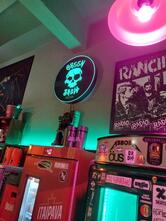 GreenSkull Bar e OR DIE Store
