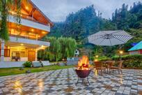 Solang Cottage & Cafe by Snow City Farm