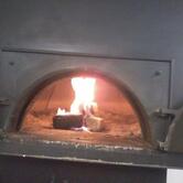 Pizzas au feu de bois