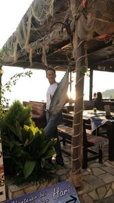 Restaurant Fisherman Hari