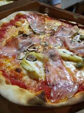 "TAGLIERE & BICCHIERI" di PESCIA Trattoria Pizzeria Braceria