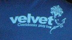 velvet playbar