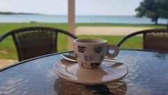 Beach bar Happy Sunshine