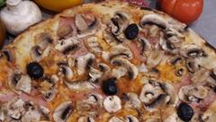 Pizza au feu de bois GUIDO