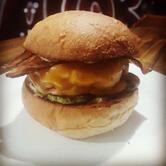 Gudim's Hamburgueria.