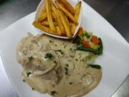 Jonahs Bistro, Express Avenue