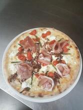 BELLA E BUONA PIZZERIA
