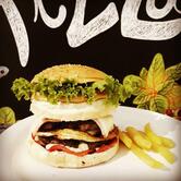 Manduca Pizzas e Lanches