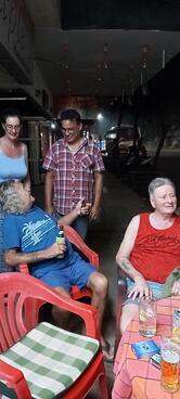 Bonnie's Inn Pub & Grub