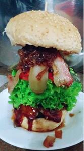 Rota 174 Hamburgueria & Massas