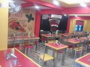 Pizza Palace,Nana Mauva Road