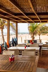 O Lôro Stella Maris: Barraca de Praia, Restaurante, Bar, Salvador BA