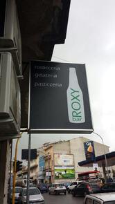 Roxy bar