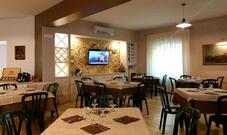 Hotel Ristorante Domo De Janas