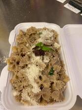 caffè e più - Pizzeria - Gelateria - Ristorante /Weltmeisterliche Pizzen - 18 Sorten Gelati