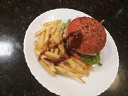 Hamburgueria UTI - Hamburgueria, Sanduíches e Porções em Pompéu