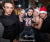 WILLY'S BAR