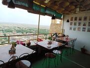 The hideout cafe & restaurant