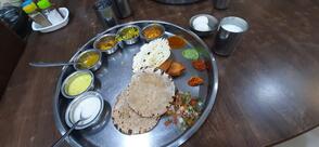 Shree Purohit Thali