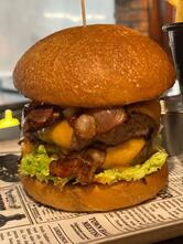 Luigi's Burger & Burritos