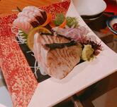 酒飯房 巌窟屋 鶴瀬店