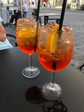 Labes Contemporary Bar