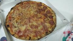 Pizzeria Oltrepizza S.N.C. Di Lissandrini D. & Colisnicenco I.