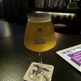 HANDS - Craft Beer & Magic