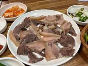 명동식육식당