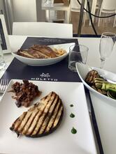 Moletto Restaurant & Bar