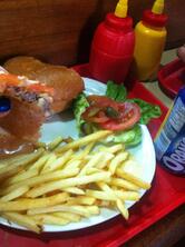 Youm Youm مطعم يم يم