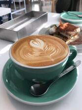 FLATTable｜自家焙煎コーヒーと季節のスイーツ