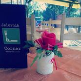 Restaurant Corner