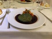 Muna Restaurant & Lounge Bar