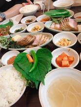 Muwol Table Yeongdeungpo Times Square