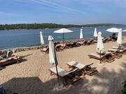 Banova Villa Beach Bar