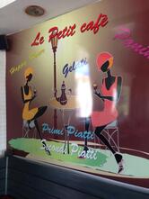 Le Petit Cafè