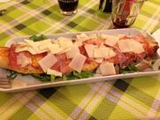 Pizzeria La Vesuviana