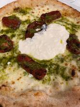 Il Mascalzone pizzeria con cucina