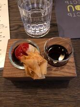 Шесть You Шесть