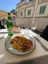 Underground Fish Restaurant