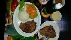 Dona Joana Restaurante Café. Espaço afetivo e histórico. Atendimento com reservas pelo Instagram. @restaurantedonajoana