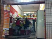 Hot-Dog Marquinhos e Tia Dedé