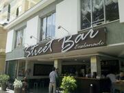 Street Bar