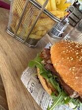 Pizzerija in špageterija "Potepuh", Uroš Mencinger s.p.