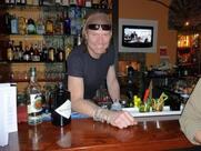 Minimalismo Livingroom Wine & Cocktail Bar